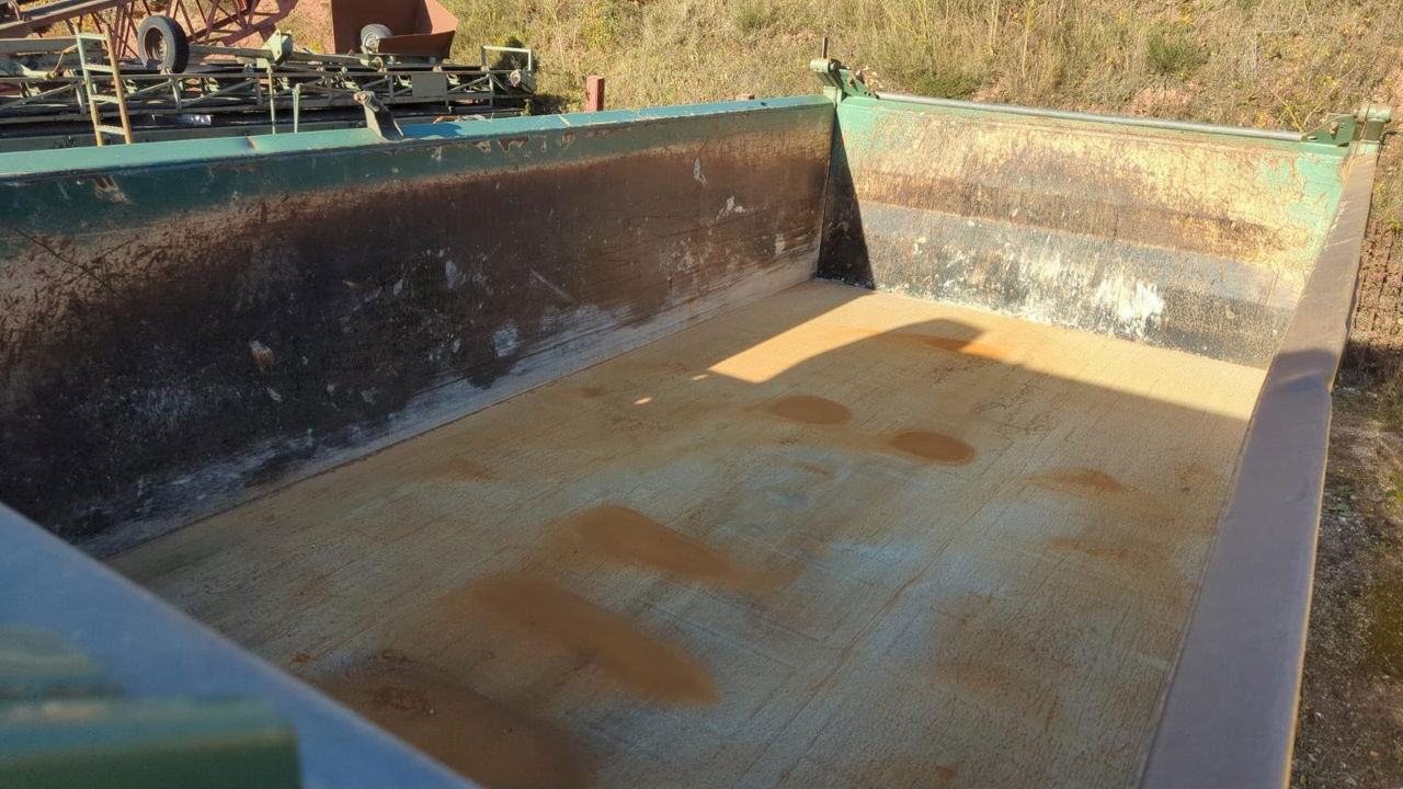 Leasing de Mercedes-Benz Actros 2651 6X4 meiller bordmatic tipper Mercedes-Benz Actros 2651 6X4 meiller bordmatic tipper: foto 8 Leasing de Mercedes-Benz Actros 2651 6X4 meiller bordmatic tipper Mercedes-Benz Actros 2651 6X4 meiller bordmatic tipper: foto 8