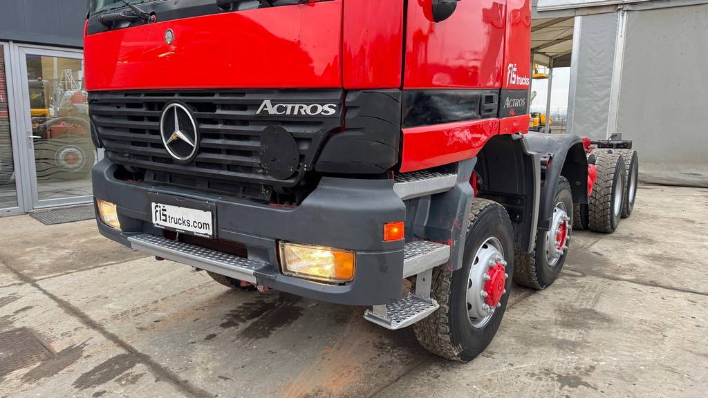 Mercedes-Benz Actros 4140 8x6 chassis - big axle - Camión chasis: foto 2 Mercedes-Benz Actros 4140 8x6 chassis - big axle - Camión chasis: foto 2