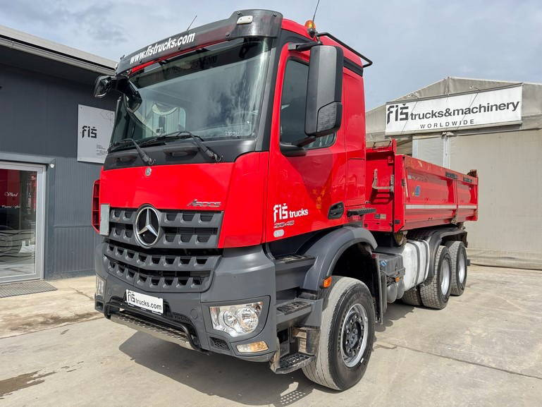 Mercedes-Benz Arocs 2648 6X4 meiller bordmatic - retarder - Camión volquete: foto 1 Mercedes-Benz Arocs 2648 6X4 meiller bordmatic - retarder - Camión volquete: foto 1