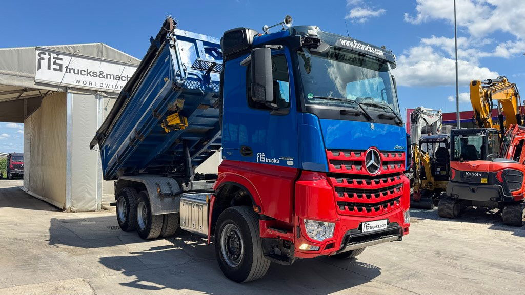 Leasing de  Mercedes-Benz Arocs 2658 6x4 - meiller bordmatic - retarder Mercedes-Benz Arocs 2658 6x4 - meiller bordmatic - retarder: foto 11