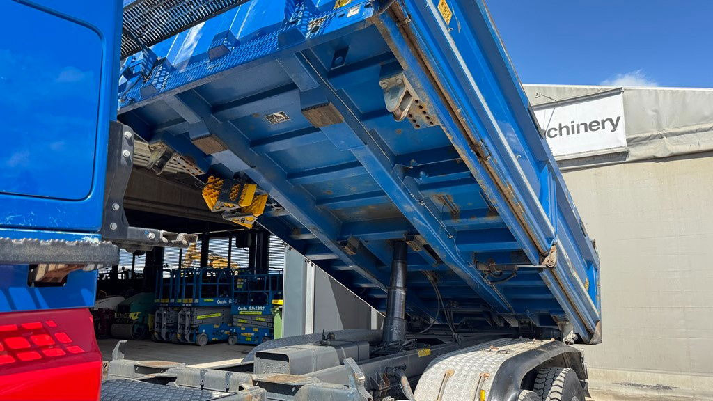 Leasing de  Mercedes-Benz Arocs 2658 6x4 - meiller bordmatic - retarder Mercedes-Benz Arocs 2658 6x4 - meiller bordmatic - retarder: foto 8