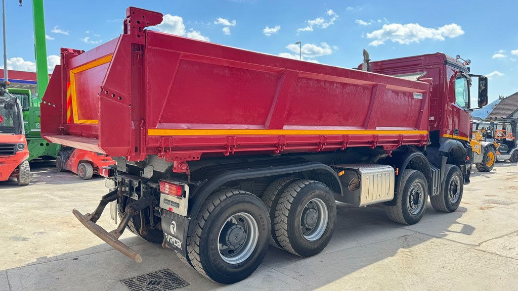 Mercedes-Benz Arocs 4145 8X4 tipper - bordmatic - Camión volquete: foto 5 Mercedes-Benz Arocs 4145 8X4 tipper - bordmatic - Camión volquete: foto 5