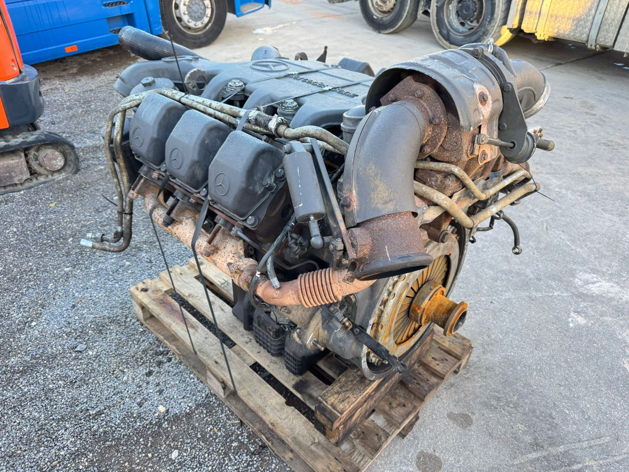 Mercedes-Benz Engine V6 - 2010 Year - 230.000KM - damaged - Motor para Camión: foto 3 Mercedes-Benz Engine V6 - 2010 Year - 230.000KM - damaged - Motor para Camión: foto 3