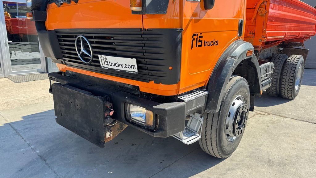 Mercedes-Benz SK 1820 AK 4x4 meiller tipper - Camión volquete: foto 2 Mercedes-Benz SK 1820 AK 4x4 meiller tipper - Camión volquete: foto 2