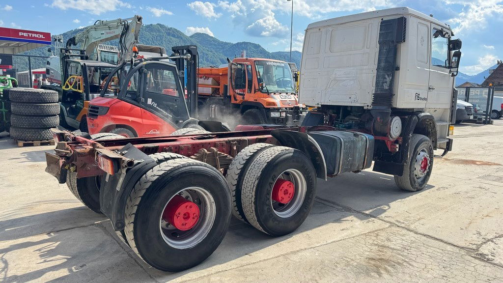 Scania R113-360 HK 6x4 chassis - Camión chasis: foto 5 Scania R113-360 HK 6x4 chassis - Camión chasis: foto 5