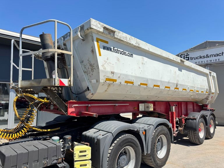 Schwarzmüller K202 2-Axle Tipper - Taurpaulin - Semirremolque volquete: foto 1 Schwarzmüller K202 2-Axle Tipper - Taurpaulin - Semirremolque volquete: foto 1