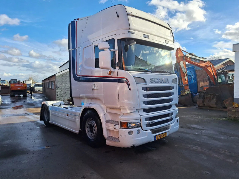 Scania R520 R520 V8 - Cabeza tractora: foto 3 Scania R520 R520 V8 - Cabeza tractora: foto 3