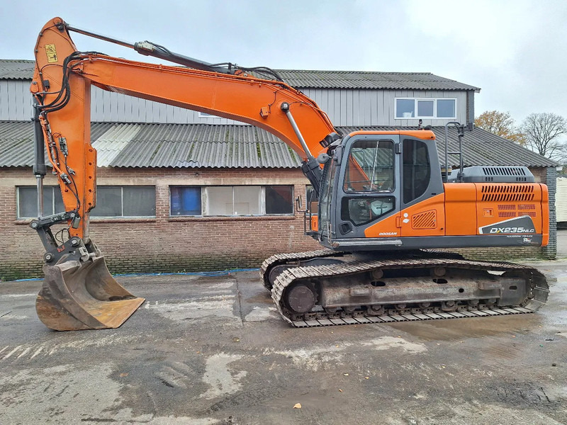 Doosan DX235NLC-5 - Excavadora de cadenas: foto 1 Doosan DX235NLC-5 - Excavadora de cadenas: foto 1