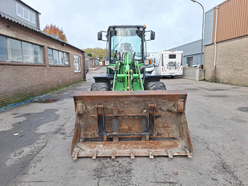 Yanmar V80 - Cargadora de ruedas: foto 2 Yanmar V80 - Cargadora de ruedas: foto 2