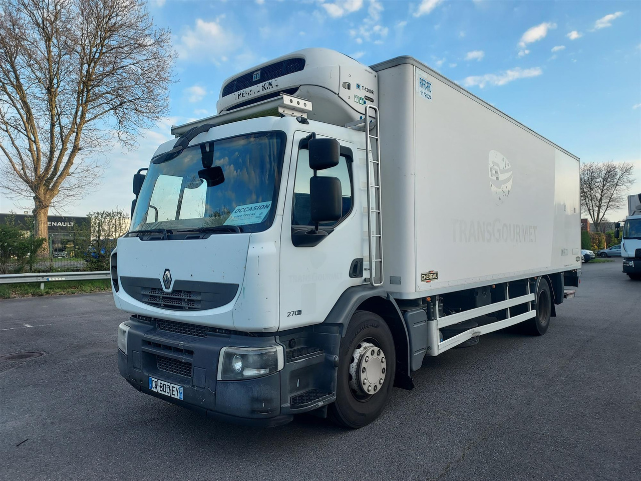 RENAULT Premium 270 - Camión frigorífico: foto 1 RENAULT Premium 270 - Camión frigorífico: foto 1