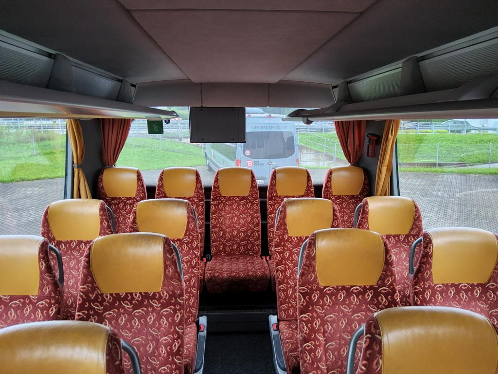 Autobús suburbano Setra S 415 UL/GT 53+2+1 / ZF / 354 PS: foto 7 Autobús suburbano Setra S 415 UL/GT 53+2+1 / ZF / 354 PS: foto 7