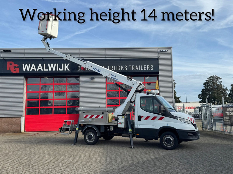 Iveco Daily 35S14 Werkhoogte 14 mtr, 221 draaiuren 18.215 km - Furgoneta: foto 2 Iveco Daily 35S14 Werkhoogte 14 mtr, 221 draaiuren 18.215 km - Furgoneta: foto 2