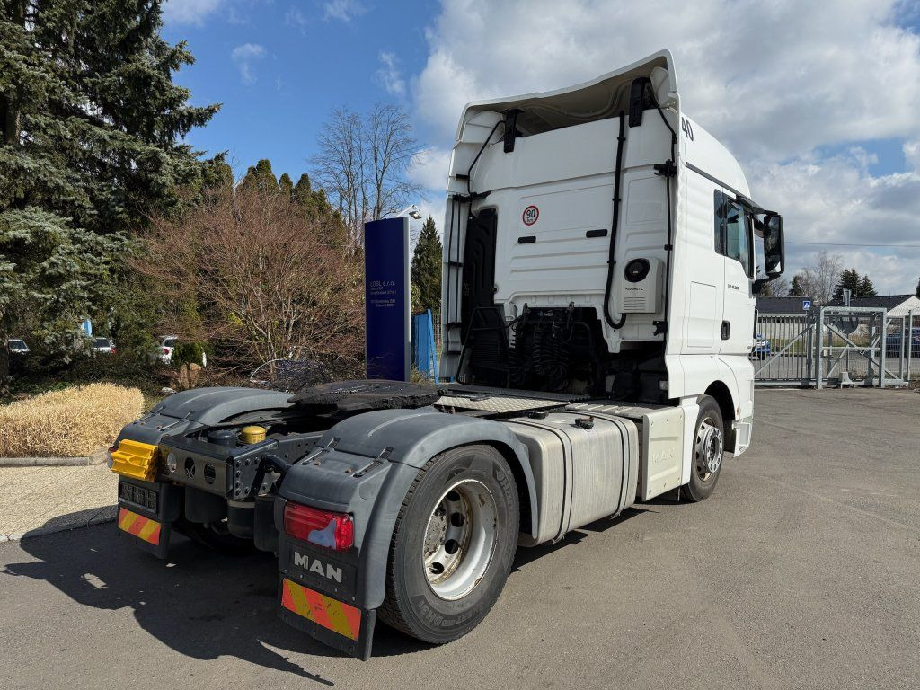 MAN TGX18.500 XLX EURO 6 - Cabeza tractora: foto 4 MAN TGX18.500 XLX EURO 6 - Cabeza tractora: foto 4