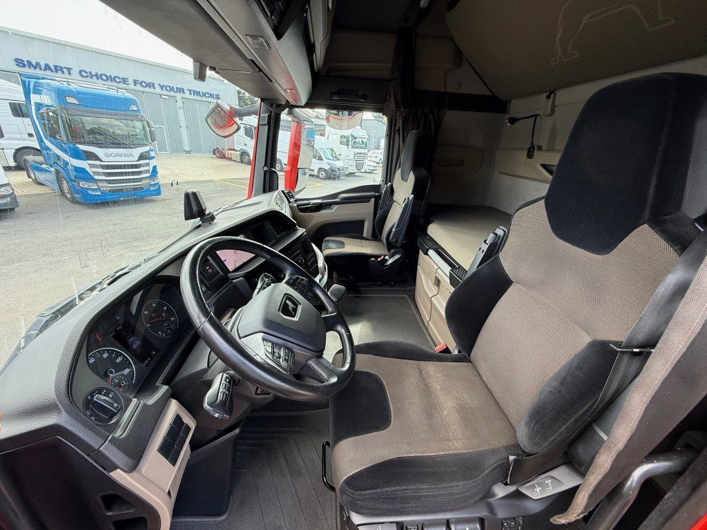 Leasing de  MAN TGX18.510 EURO 6 Retarder MAN TGX18.510 EURO 6 Retarder: foto 14