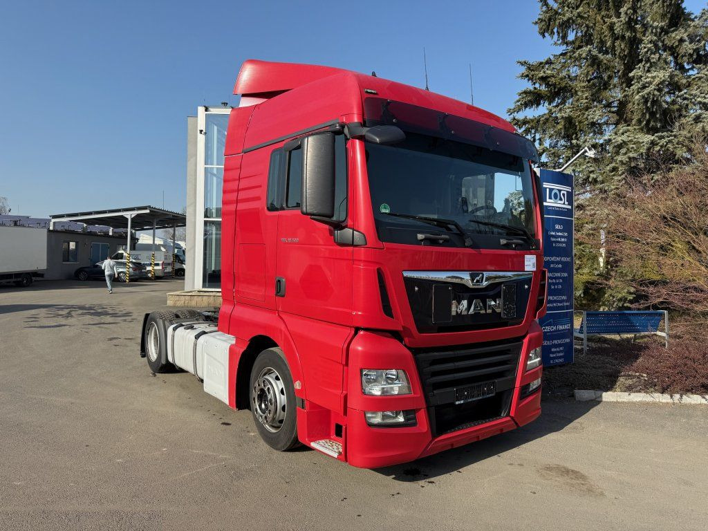 MAN TGX18.510 XLX EURO 6 MEGAlowdeck - Cabeza tractora: foto 2 MAN TGX18.510 XLX EURO 6 MEGAlowdeck - Cabeza tractora: foto 2
