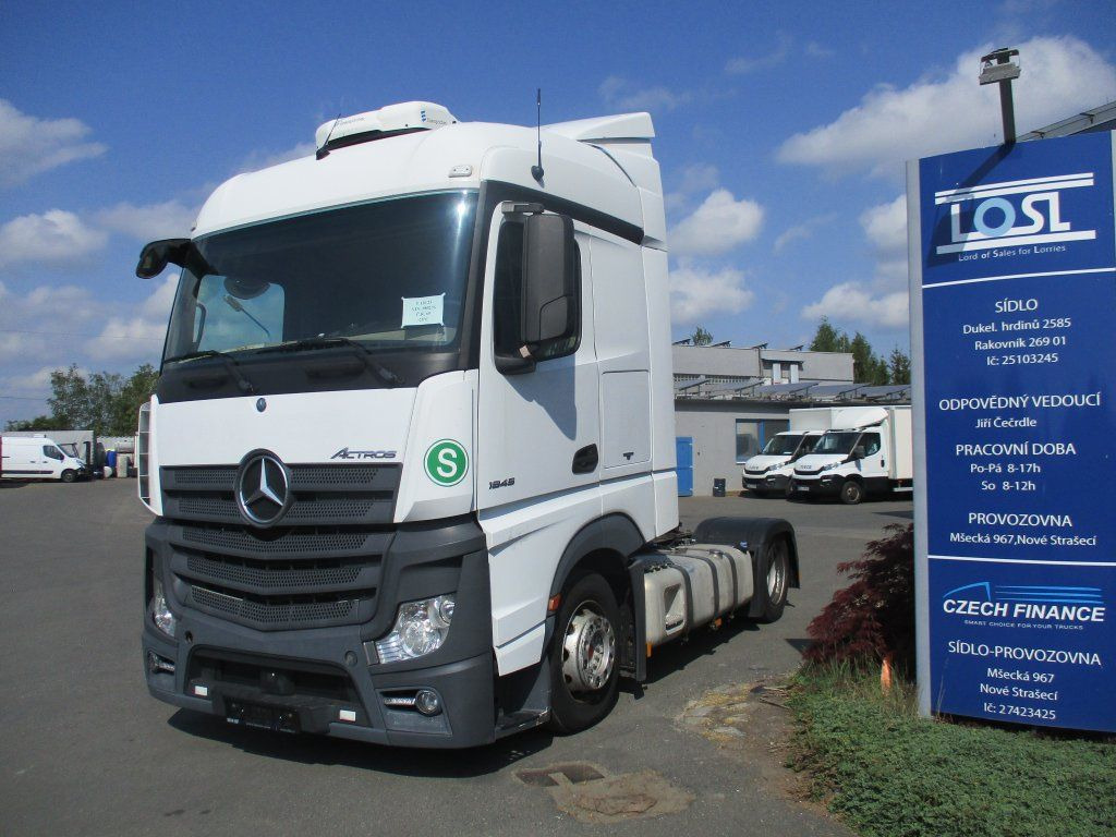 Mercedes-Benz 1845 Actros EURO 6 MEGA/lowdeck - Cabeza tractora: foto 1 Mercedes-Benz 1845 Actros EURO 6 MEGA/lowdeck - Cabeza tractora: foto 1
