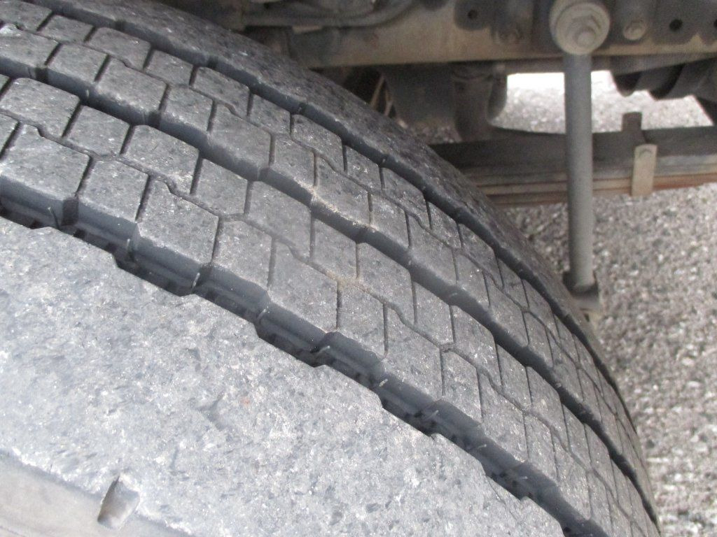 Camión multibasculante Iveco 120E: foto 17