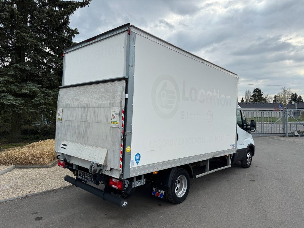Iveco 35C16 Daily - Furgoneta caja cerrada: foto 4 Iveco 35C16 Daily - Furgoneta caja cerrada: foto 4