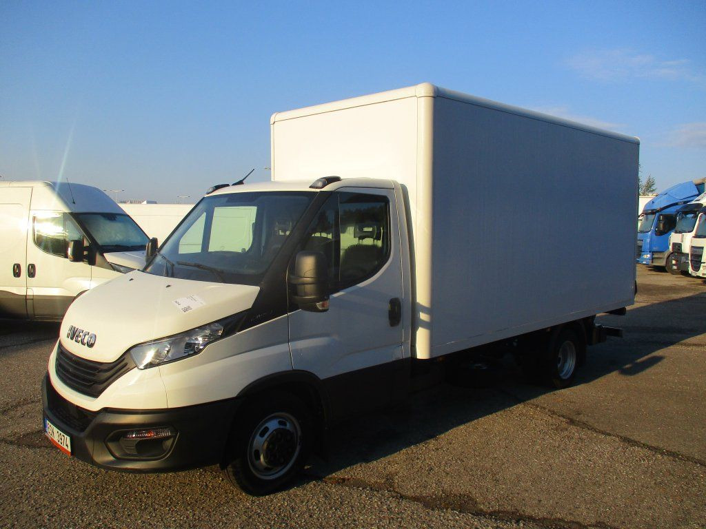 Iveco Daily 35C16 - Furgoneta caja cerrada: foto 1 Iveco Daily 35C16 - Furgoneta caja cerrada: foto 1