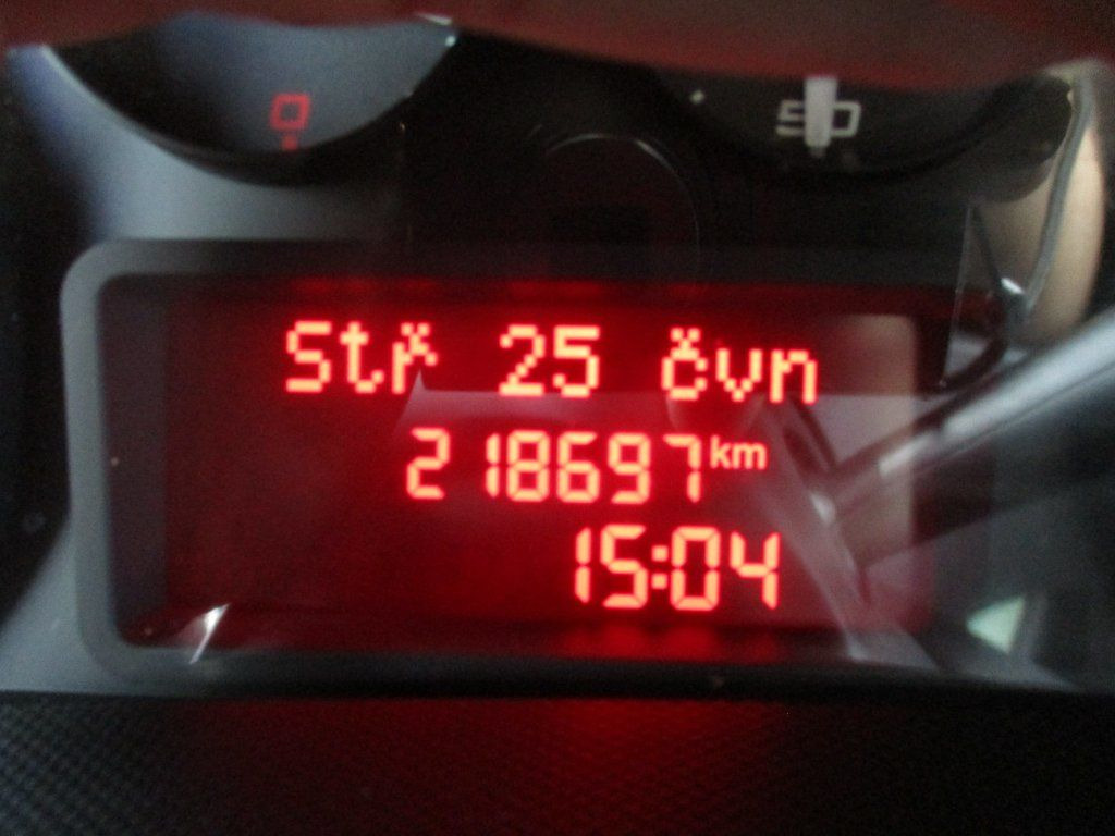 Furgoneta frigorifica Iveco Daily 35C16  Dhollandia: foto 20