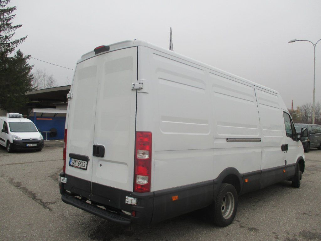 Iveco Daily 50C15 Carrier 350 - Furgoneta frigorifica: foto 5 Iveco Daily 50C15 Carrier 350 - Furgoneta frigorifica: foto 5