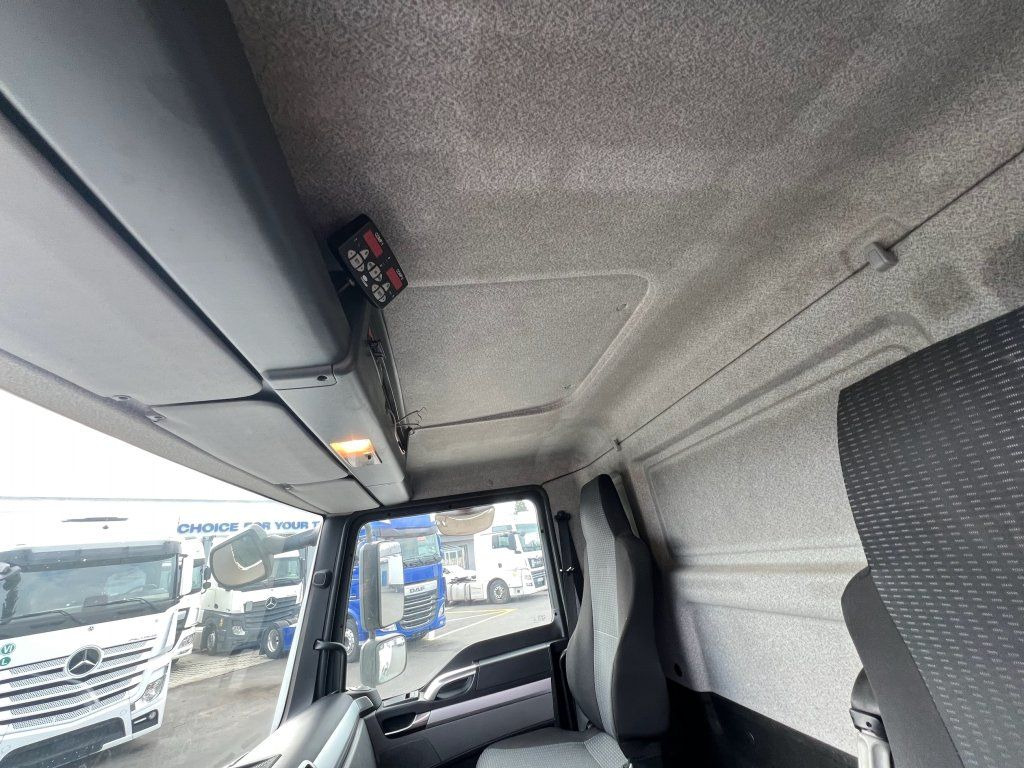 Camión frigorífico MAN TGL12.220 EURO 6 Carrier Xarios 600: foto 18 Camión frigorífico MAN TGL12.220 EURO 6 Carrier Xarios 600: foto 18