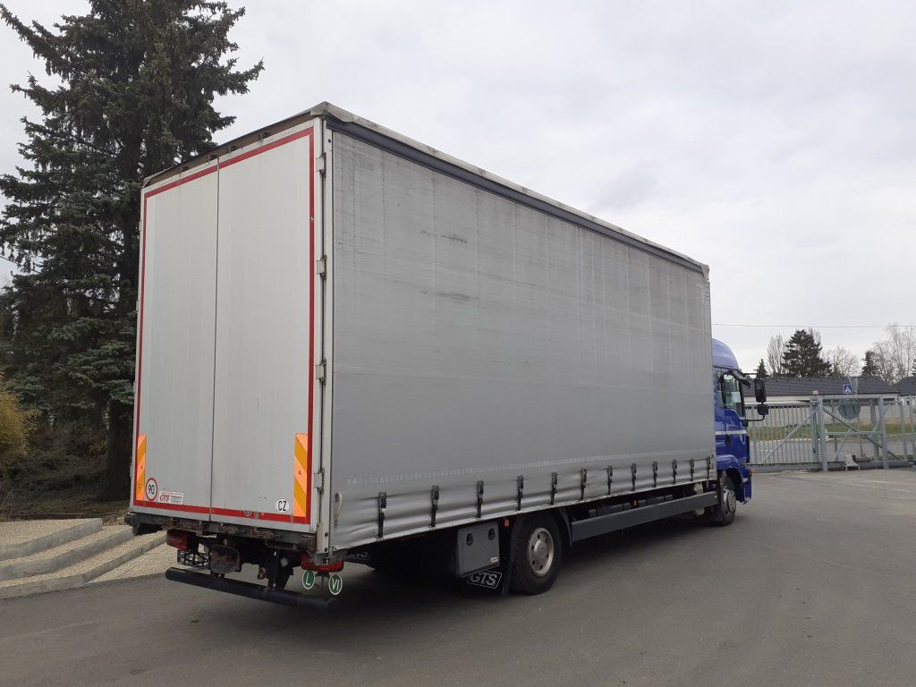 MAN TGL12.250 EURO 6 - Camión lona: foto 4 MAN TGL12.250 EURO 6 - Camión lona: foto 4