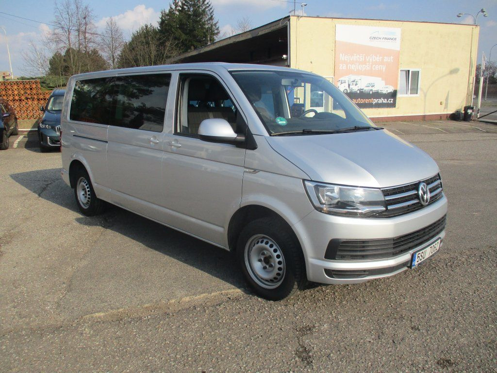 Volkswagen T6 2.0 TDI,Navi,DSG - Furgoneta de pasajeros: foto 3 Volkswagen T6 2.0 TDI,Navi,DSG - Furgoneta de pasajeros: foto 3