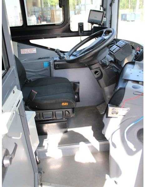 Iveco CROSSWAY Low Entry | EURO 6 | 2+2+1 | 41 SEATS - Autobús urbano: foto 4 Iveco CROSSWAY Low Entry | EURO 6 | 2+2+1 | 41 SEATS - Autobús urbano: foto 4