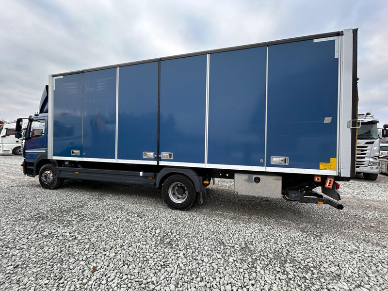 Camión caja cerrada Mercedes-Benz Atego 1524 4x2 / TULOSSA / Katsastettu 11.2025 asti: foto 8