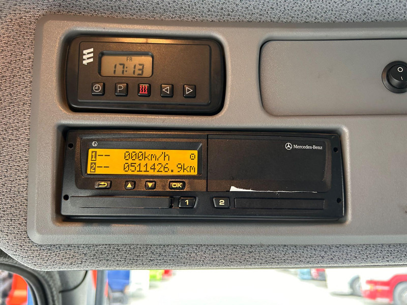 Camión caja cerrada Mercedes-Benz Atego 1524 4x2 / TULOSSA / Katsastettu 11.2025 asti: foto 18