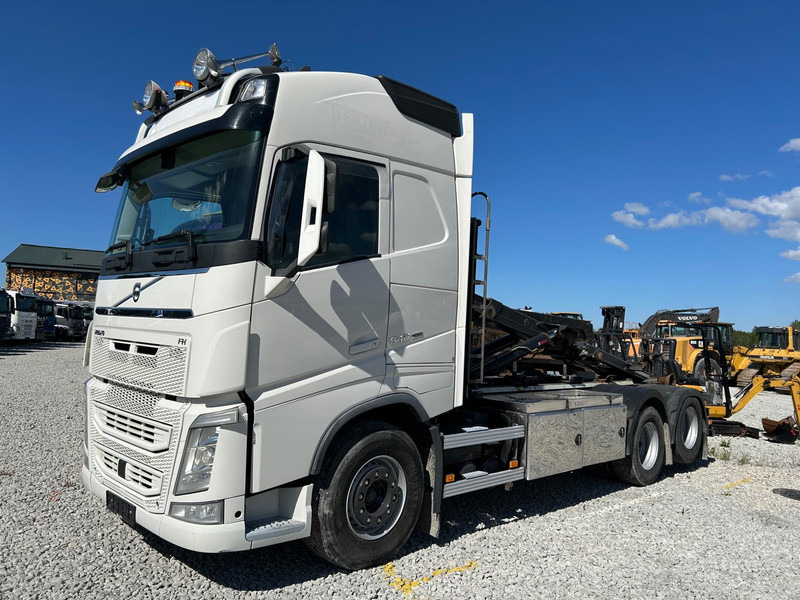 Volvo FH 540 | 6x4 | HIAB 21 | NOSTOTELI | TULOSSA - Camión multibasculante: foto 1 Volvo FH 540 | 6x4 | HIAB 21 | NOSTOTELI | TULOSSA - Camión multibasculante: foto 1