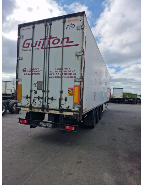 Fruehauf - Semirremolque caja cerrada: foto 2 Fruehauf - Semirremolque caja cerrada: foto 2