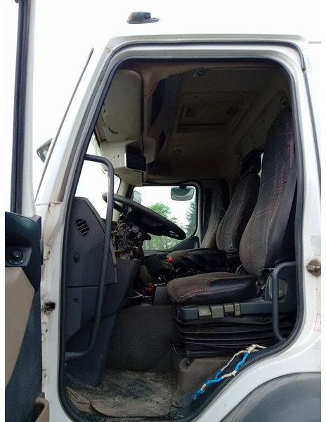 Renault Premium 320 6x2 - Camión de basura: foto 5 Renault Premium 320 6x2 - Camión de basura: foto 5