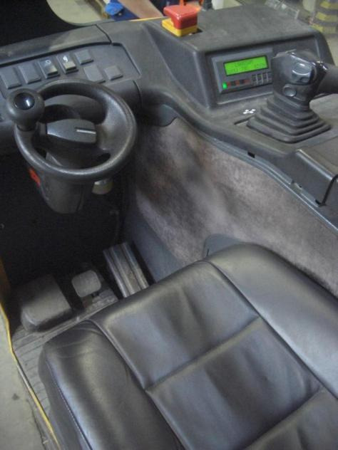 Jungheinrich ETV 214 AC Electric Reach Truck - Retráctil: foto 5 Jungheinrich ETV 214 AC Electric Reach Truck - Retráctil: foto 5