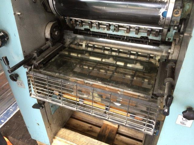 Máquina offset MAN Roland Practica PR 00 single-color offset press with imprinting unit for numbering: foto 6 Máquina offset MAN Roland Practica PR 00 single-color offset press with imprinting unit for numbering: foto 6