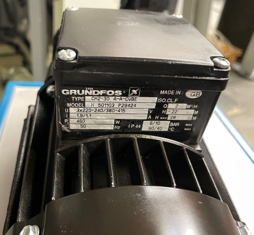 Horizontal multistage end-suction pump Grundfos CH2-30 A-A-CVBE - Maquinaria industrial: foto 2 Horizontal multistage end-suction pump Grundfos CH2-30 A-A-CVBE - Maquinaria industrial: foto 2