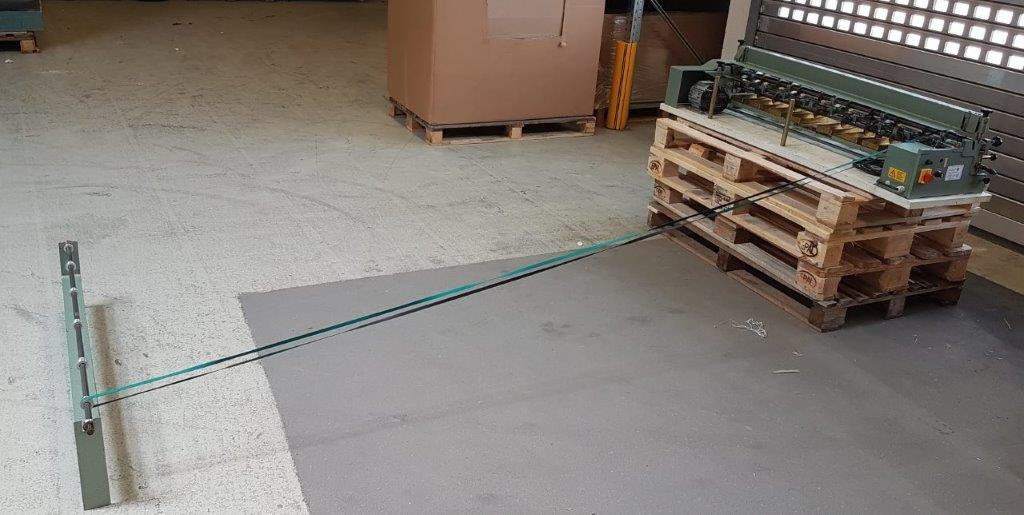 Encuadernadora Special machine two-roll gluing machine Sumbel Herold 1200 with belt transport: foto 9 Encuadernadora Special machine two-roll gluing machine Sumbel Herold 1200 with belt transport: foto 9