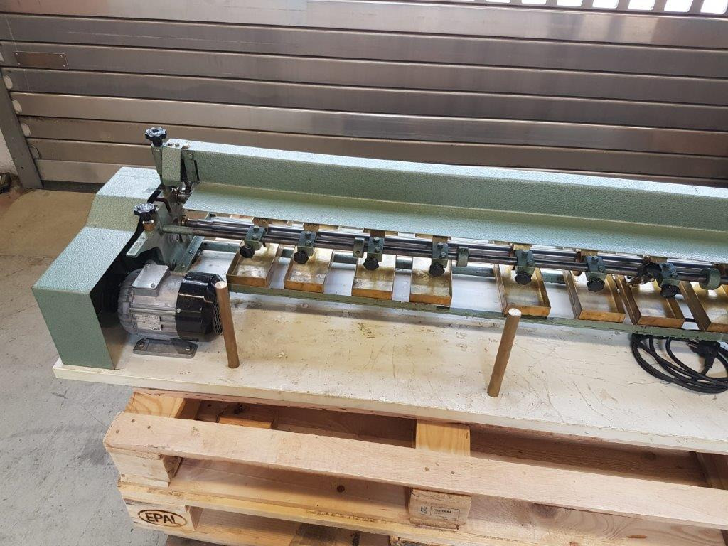 Encuadernadora Special machine two-roll gluing machine Sumbel Herold 1200 with belt transport: foto 6 Encuadernadora Special machine two-roll gluing machine Sumbel Herold 1200 with belt transport: foto 6