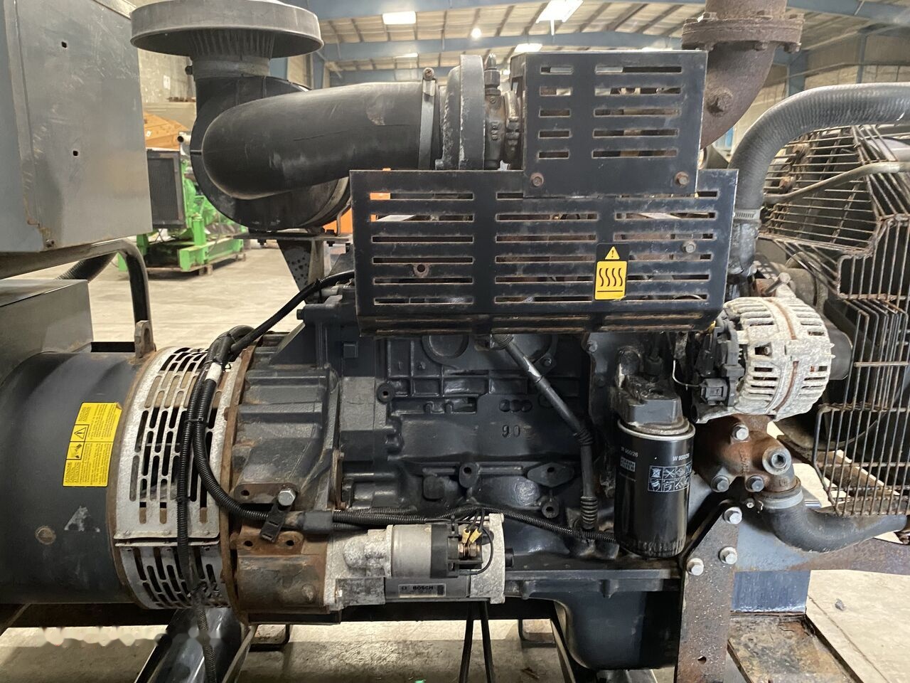 IVECO 60 kVa - Generador industriale: foto 3 IVECO 60 kVa - Generador industriale: foto 3