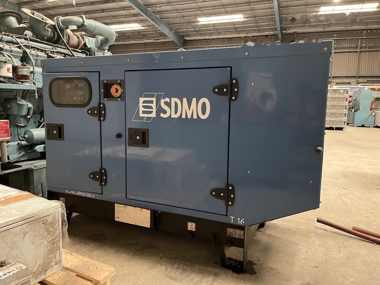 SDMO 16 kVa Mitsubishi diesel - Generador industriale: foto 3 SDMO 16 kVa Mitsubishi diesel - Generador industriale: foto 3