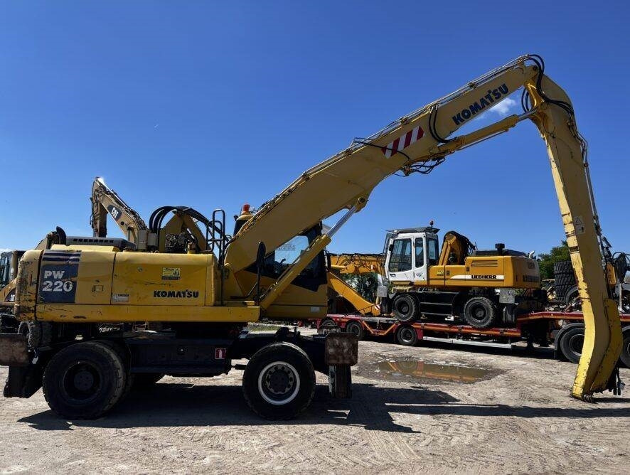 Komatsu PW220MH MH - Manipulador de materiales: foto 3 Komatsu PW220MH MH - Manipulador de materiales: foto 3