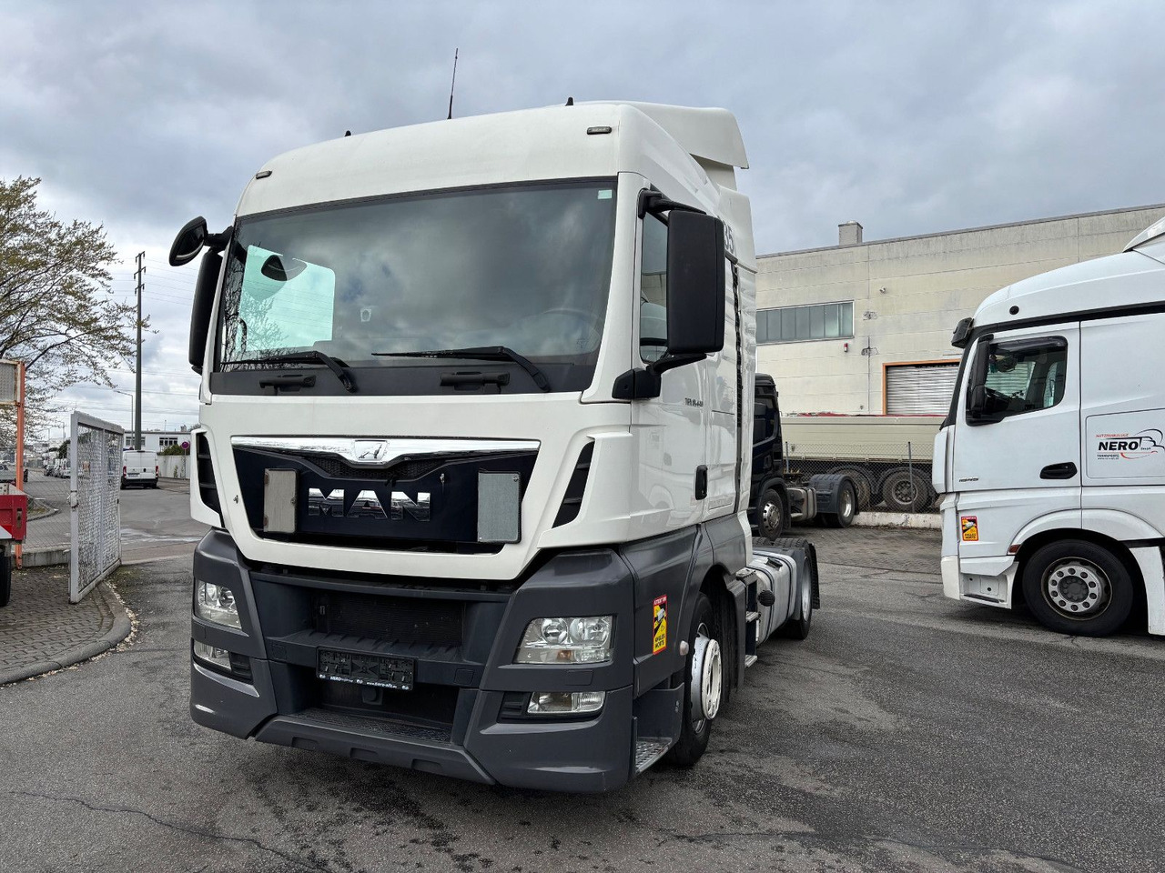MAN TGX 18.440/Retarder/Hubsattelkupplung/Navi - Cabeza tractora: foto 3 MAN TGX 18.440/Retarder/Hubsattelkupplung/Navi - Cabeza tractora: foto 3