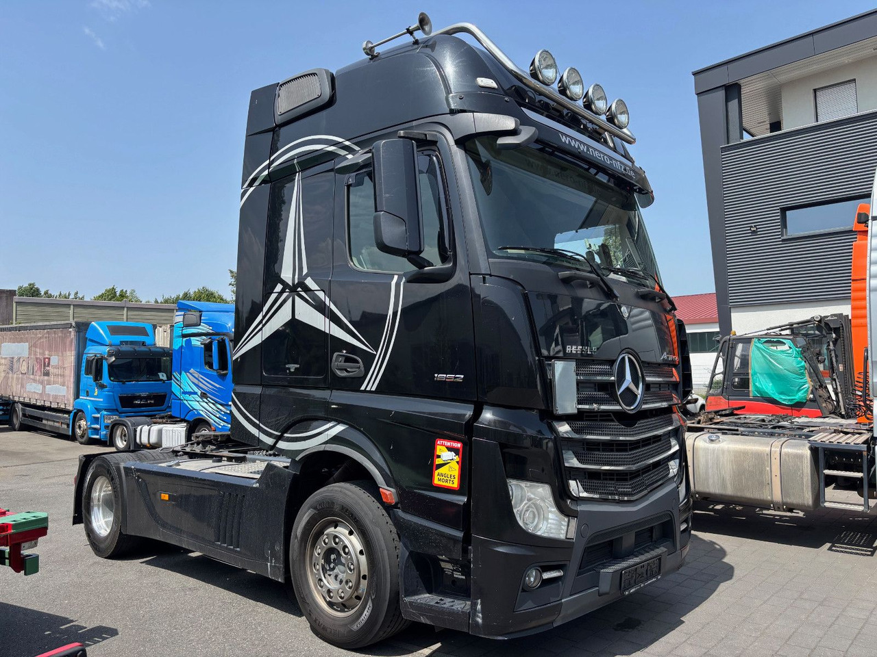 Mercedes-Benz Actros 1852 Giga Space kein 1853 1851 - Cabeza tractora: foto 1 Mercedes-Benz Actros 1852 Giga Space kein 1853 1851 - Cabeza tractora: foto 1