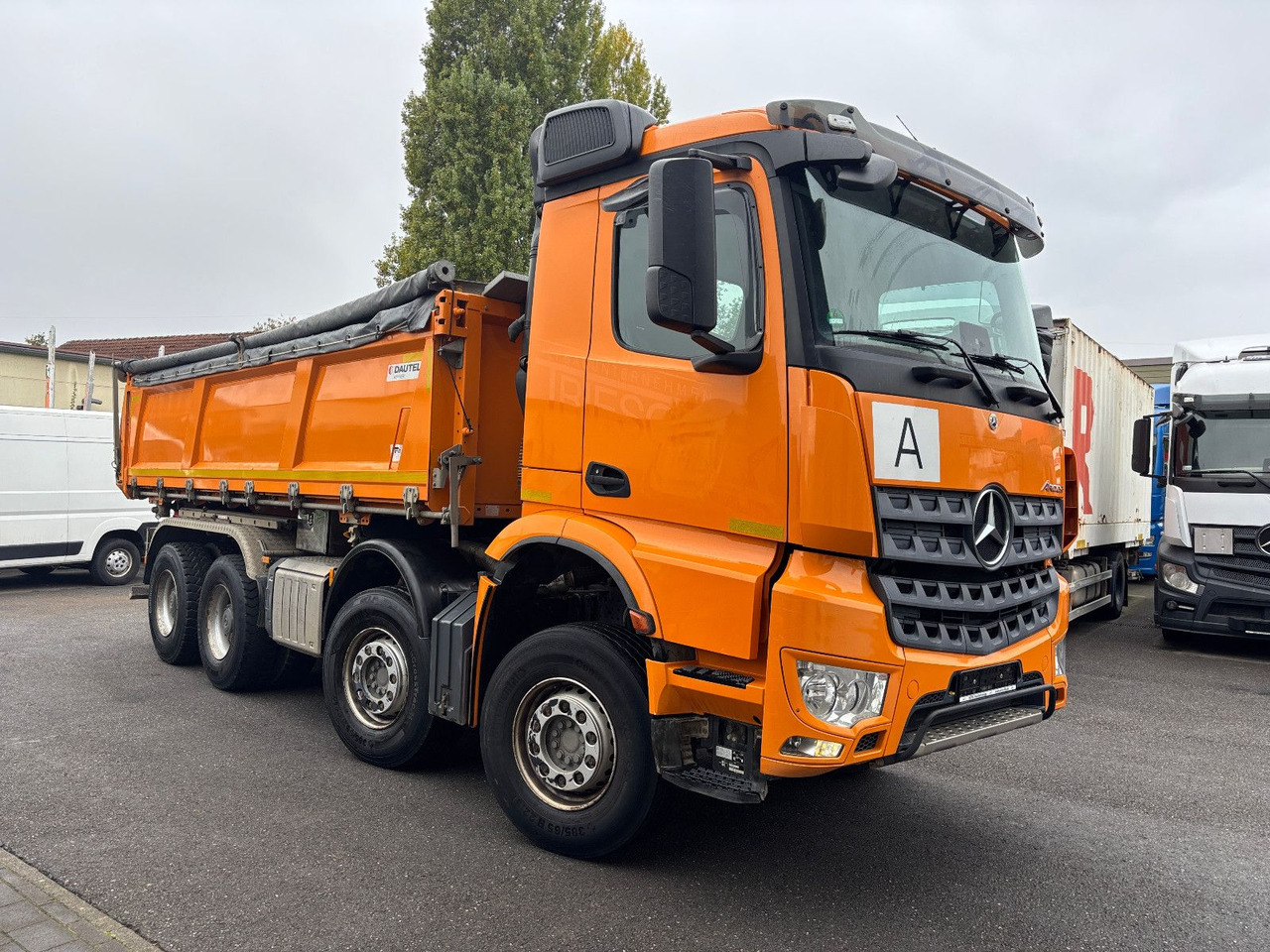 Mercedes-Benz Arocs 3248 8x4 MP5 Bordmatik/Klima/Plane - Camión volquete: foto 1 Mercedes-Benz Arocs 3248 8x4 MP5 Bordmatik/Klima/Plane - Camión volquete: foto 1