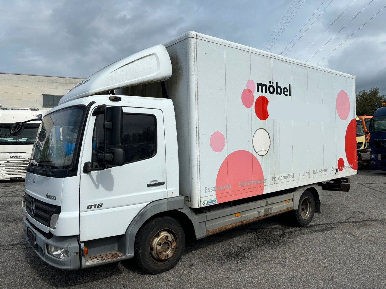 Mercedes-Benz Atego 818 Kurze Radstand Blattfederung - Furgoneta caja cerrada: foto 5 Mercedes-Benz Atego 818 Kurze Radstand Blattfederung - Furgoneta caja cerrada: foto 5