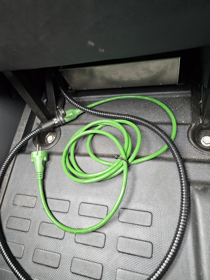 Furgoneta frigorifica Citroen JUMPY CHLODNIA MROZNIA CARRIER+230V KLIMA  NAVI EURO6 [ Copy ] [ Copy ] [ Copy ]: foto 7