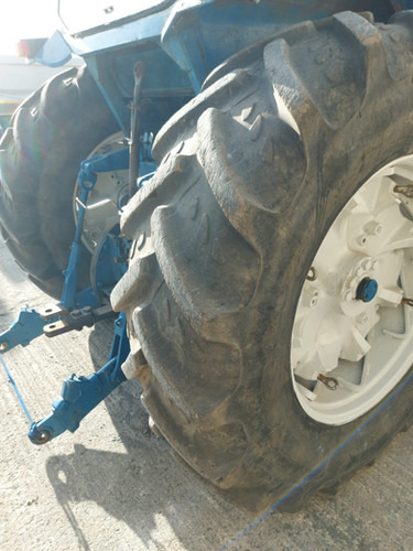 Tractor Ford TW-20: foto 14