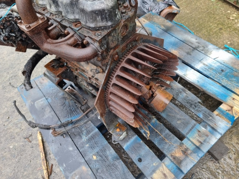 Bobcat 645 Complete Engine For Parts 1732cc - Motor: foto 4 Bobcat 645 Complete Engine For Parts 1732cc - Motor: foto 4