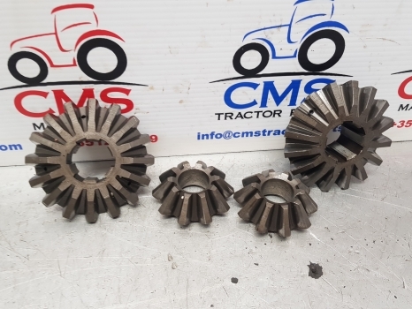 Case David Brown 1394, 1210, 885 Rear Axle Differential Gear Kit K30234, K206651 - Diferencial para Tractor: foto 1 Case David Brown 1394, 1210, 885 Rear Axle Differential Gear Kit K30234, K206651 - Diferencial para Tractor: foto 1